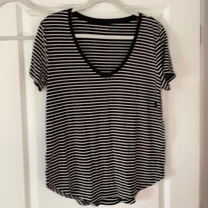 Abercrombie and fitch soft and drapey Tee